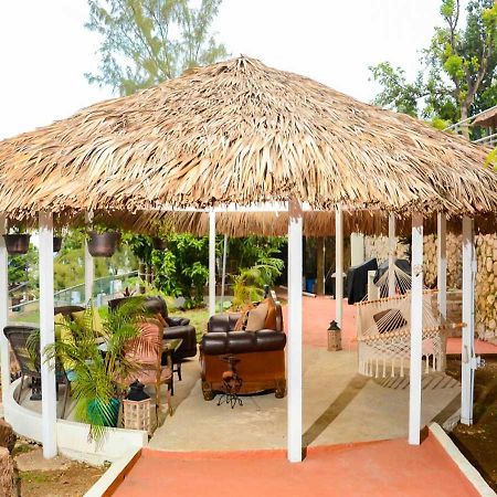 Bella Vista Vacation Apartment Teluk Montego Bagian luar foto